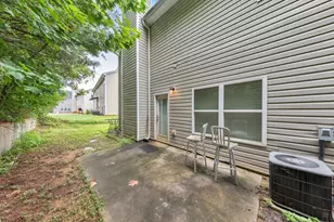 179 Holbrook Dr, Dallas, GA 30132 - Photo 2
