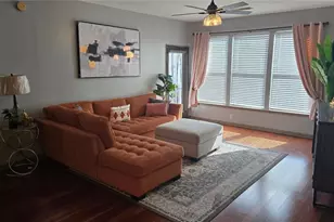 898 Oak Street SW, Atlanta, GA 30310 - Photo 2