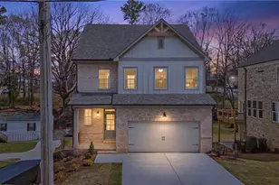 120 Poplar St, Buford, GA 30518 - Photo 1