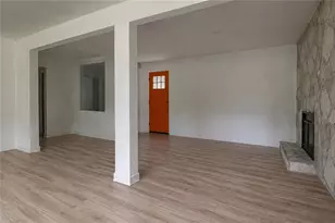 3042 Peek Road NW, Atlanta, GA 30318 - Photo 8