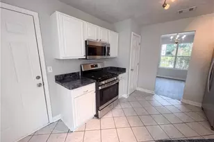 4521 Carriage Park Dr, Lithonia, GA 30038 - Photo 8