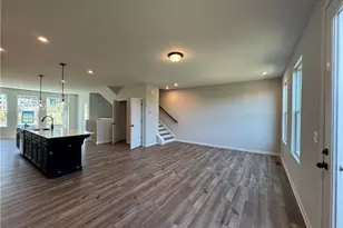 1409 Creekside Cir NW, Atlanta, GA 30318 - Photo 6