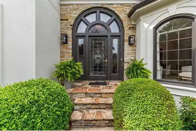 9170 Nesbit Lakes Drive, Roswell, GA 30022 - Photo 2