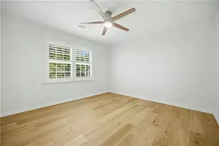 1390 Tennis Ct Pl, Roswell, GA 30075 - Photo 34