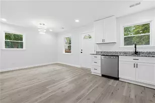 5827 Christopher Ln, Lithonia, GA 30058 - Photo 18