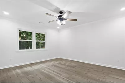 5827 Christopher Lane, Lithonia, GA 30058 - Photo 10