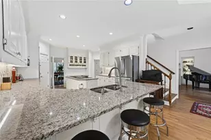 555 Twinflower Ct, Roswell, GA 30075 - Photo 28