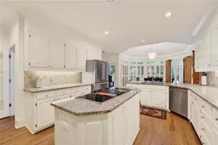 555 Twinflower Ct, Roswell, GA 30075 - Photo 24