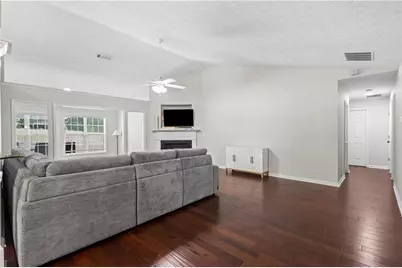 1408 Dulwich Ct, Lawrenceville, GA 30043 - Photo 10