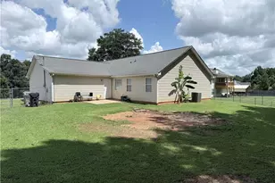 120 Pleasant Hills Dr, Covington, GA 30016 - Photo 32