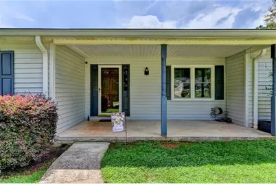 4410 Meadow Trail, Cumming, GA 30028 - Photo 8