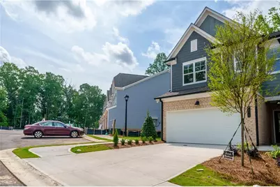 5120 Hillington Way, Sugar Hill, GA 30518 - Photo 2