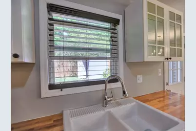 3539 Kennesaw Station Drive NW, Kennesaw, GA 30144 - Photo 12