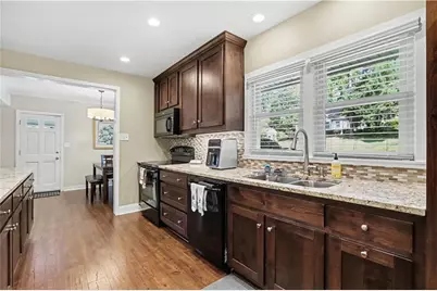 975 Cardova Drive NE, Atlanta, GA 30324 - Photo 4