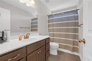 1645 Hillcrest Dr, Sugar Hill, GA 30518 - Photo 16