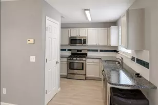 170 Windcroft Ct NW, Acworth, GA 30101 - Photo 8