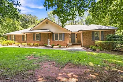 131 Plantation Way, Stockbridge, GA 30281 - Photo 2