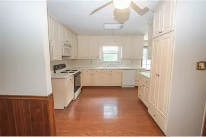 2195 Temple Johnson Road, Snellville, GA 30078 - Photo 16