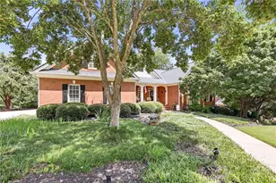 4611 Chartwell Chase Ct, Flowery Branch, GA 30542 - Photo 16