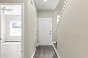 18 McGhee St, Rome, GA 30161 - Photo 6