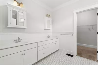 1355 Mercer Avenue, East Point, GA 30344 - Photo 10