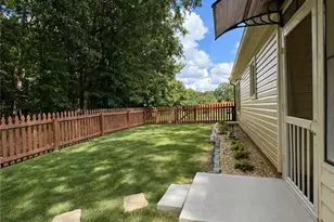 733 Jacoby Dr, Loganville, GA 30052 - Photo 30