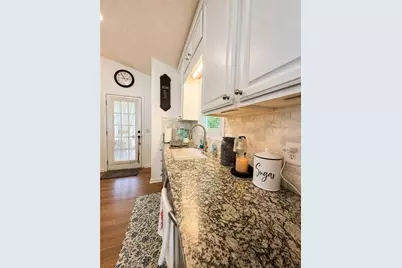 733 Jacoby Drive, Loganville, GA 30052 - Photo 14