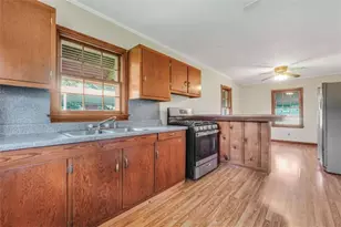 359 Keys Ferry St, McDonough, GA 30253 - Photo 6