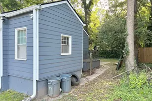 1452 Ryan St SW, Atlanta, GA 30310 - Photo 4