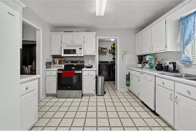 130 Morningside Drive, Jackson, GA 30233 - Photo 12