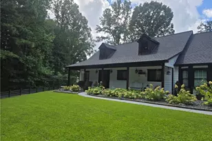 1800 Ashton Brooke Ln, Buford, GA 30519 - Photo 4
