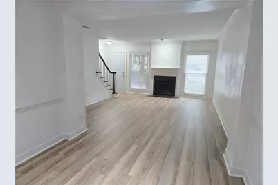 7500 Roswell Road #75, Sandy Springs, GA 30350 - Photo 6