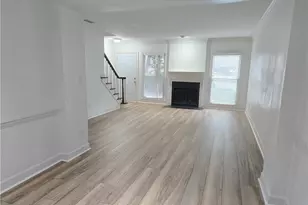 7500 Roswell Rd, Sandy Springs, GA 30350 - Photo 6