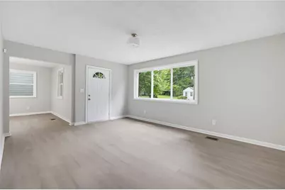 1815 Venetian Drive SW, Atlanta, GA 30311 - Photo 6