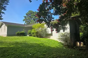 1481 Smithson Dr, Lithonia, GA 30058 - Photo 10