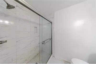 27306 Plantation Drive NE #306, Atlanta, GA 30324 - Photo 16