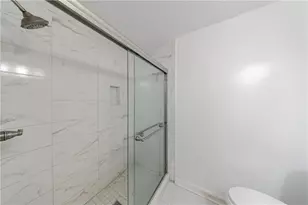 27306 Plantation Dr NE, Atlanta, GA 30324 - Photo 16