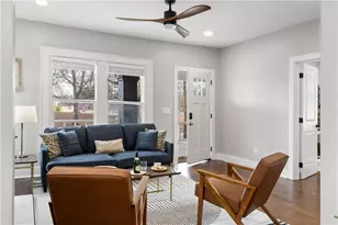 943 Rose Cir SW, Atlanta, GA 30310 - Photo 4