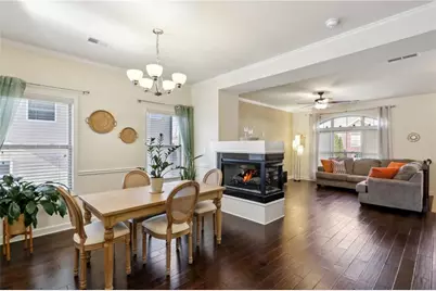 7395 Glisten Avenue, Atlanta, GA 30328 - Photo 6