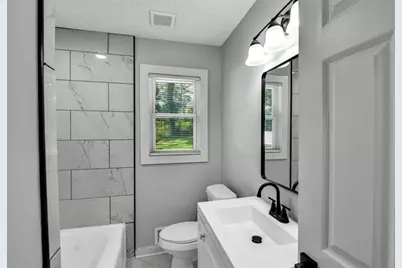 662 Melrose Drive, Forest Park, GA 30297 - Photo 18