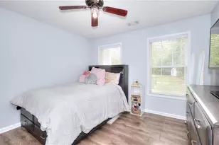 1106 Caroline Ct, Loganville, GA 30052 - Photo 8
