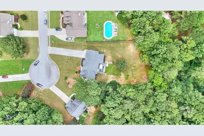 1106 Caroline Court, Loganville, GA 30052 - Photo 40
