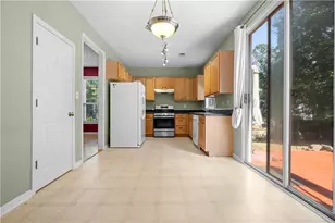 224 Copperbend Dr, Austell, GA 30168 - Photo 8