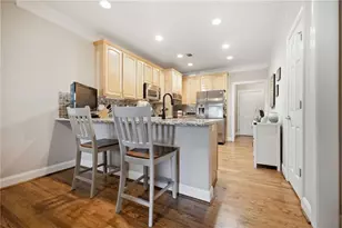 1515 Liberty Ln, Roswell, GA 30075 - Photo 8