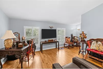 6488 Cherry Tree Lane, Sandy Springs, GA 30328 - Photo 28
