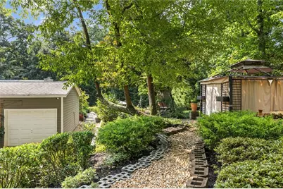 6488 Cherry Tree Lane, Sandy Springs, GA 30328 - Photo 54