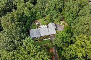 6488 Cherry Tree Ln, Sandy Springs, GA 30328 - Photo 80