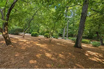 6488 Cherry Tree Lane, Sandy Springs, GA 30328 - Photo 90