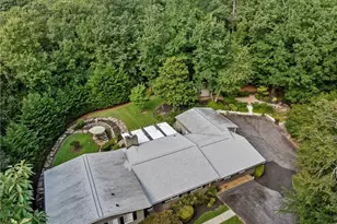 6488 Cherry Tree Ln, Sandy Springs, GA 30328 - Photo 86