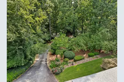 6488 Cherry Tree Lane, Sandy Springs, GA 30328 - Photo 72
